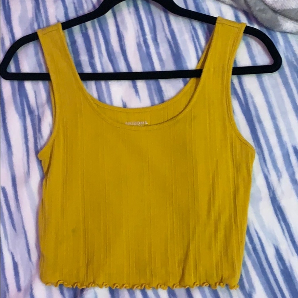 yellow crop top✨